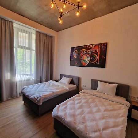 Apart Hotel Loft Almaty Luaran gambar