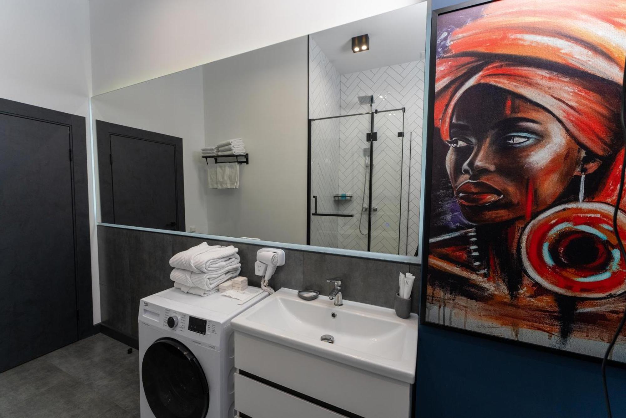 Apart Hotel Loft Almaty Luaran gambar