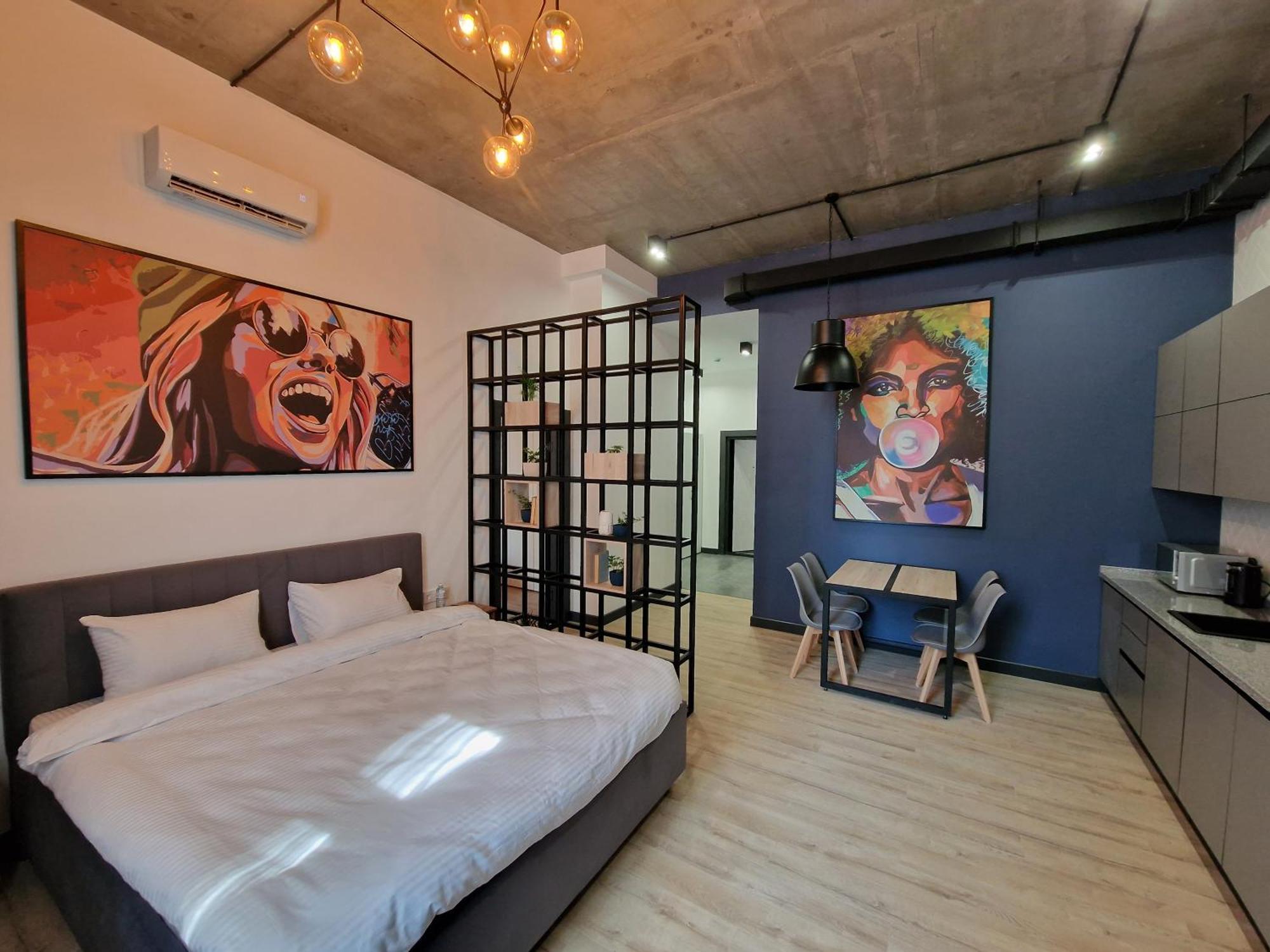 Apart Hotel Loft Almaty Luaran gambar